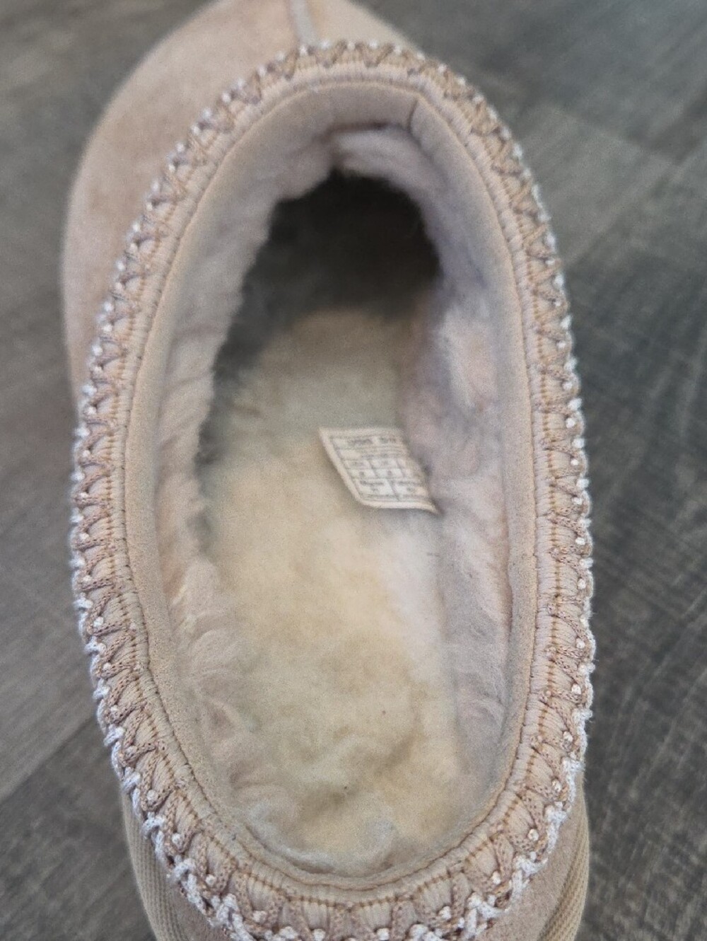 UGG 8 Women's Light Tan Tasman Suede Shearling Slip-On Mules - Picture 3 of 5